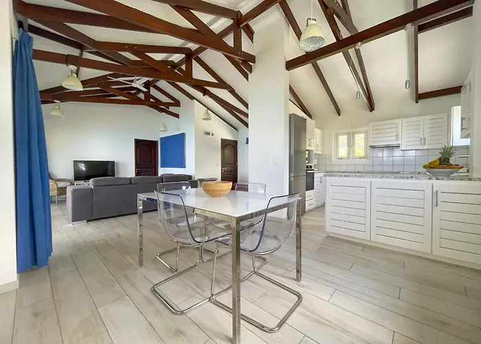 Vallonend Beachfront With Excellent View 4* Bel Ombre