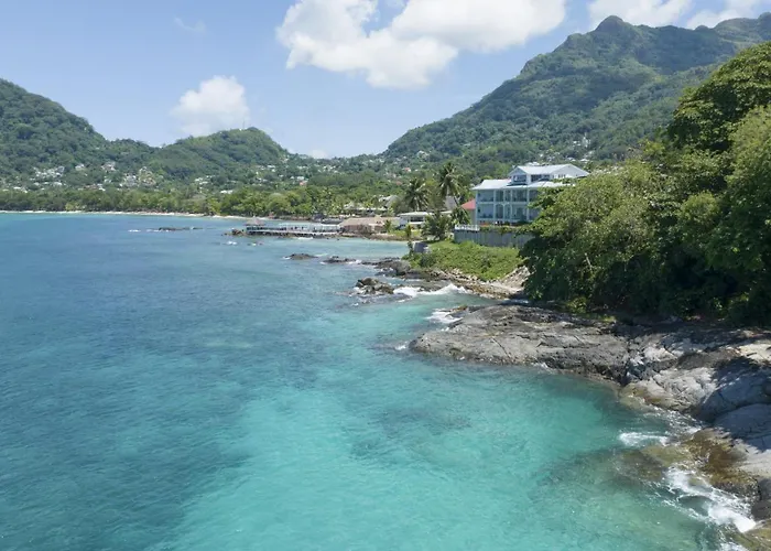 Vallonend Beachfront With Excellent View Aparthotel