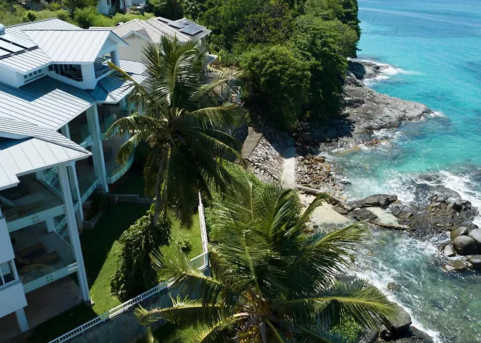 Vallonend Beachfront With Excellent View Aparthotel Bel Ombre