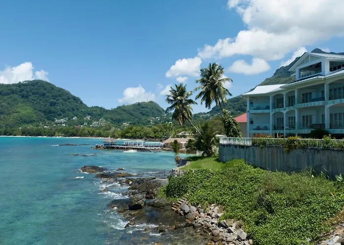 Vallonend Beachfront With Excellent View