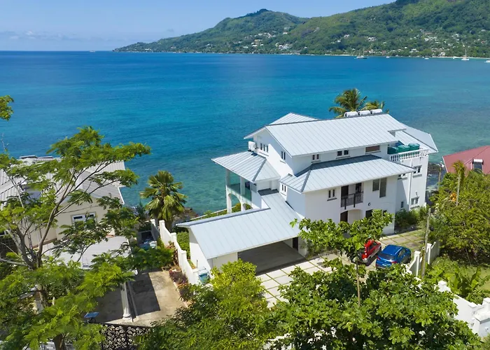 Aparthotel Vallonend Beachfront With Excellent View Bel Ombre